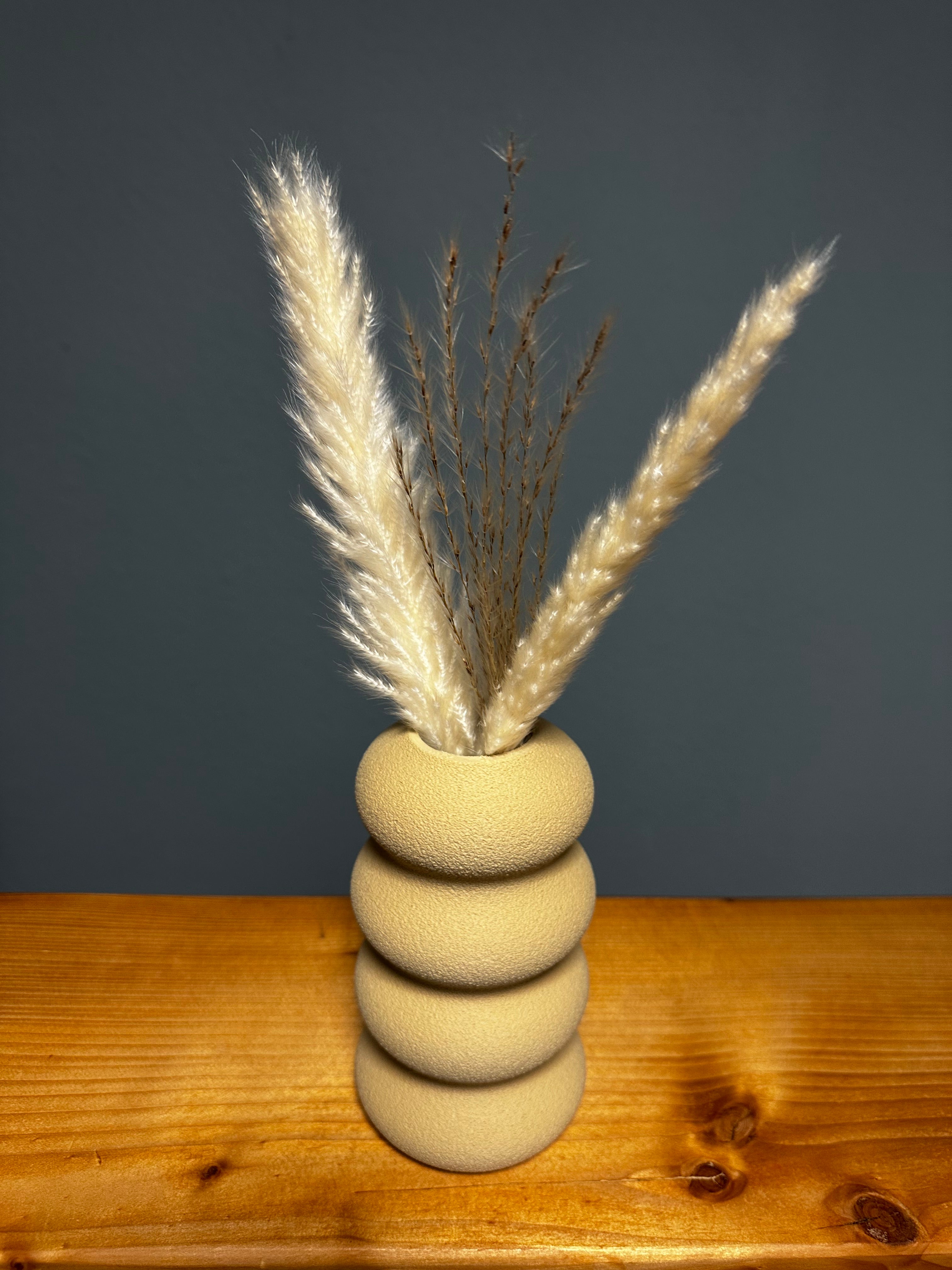 Noma Vase – Sandstone